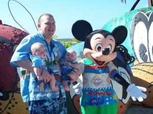 Daddy and Twins with Mickey