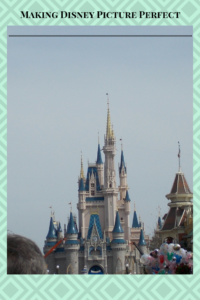 Making Disney Picture Perfect- Tips for Capturing Disney World Photos with No One In Them!