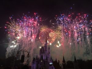 4th of July Fireworks / Celebrating America at Magic Kingdom: A 4th of July Fireworks Spectacular!