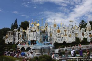 Unofficial Guide to Disneyland Giveaway